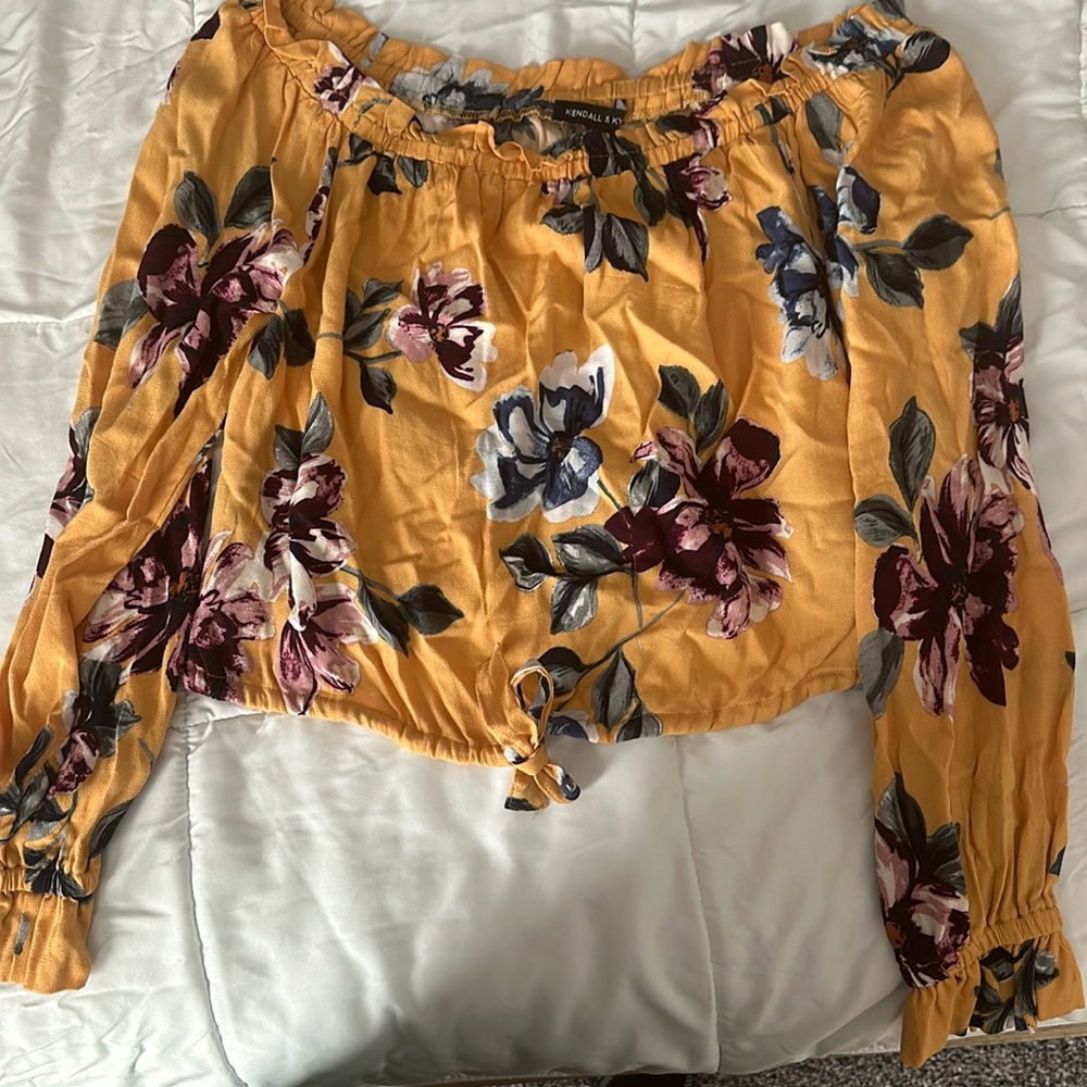 Crop top